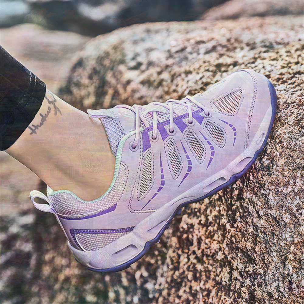 Sumer Round Tip Silver Sneaker - Tech Accessories Shop recension och pris