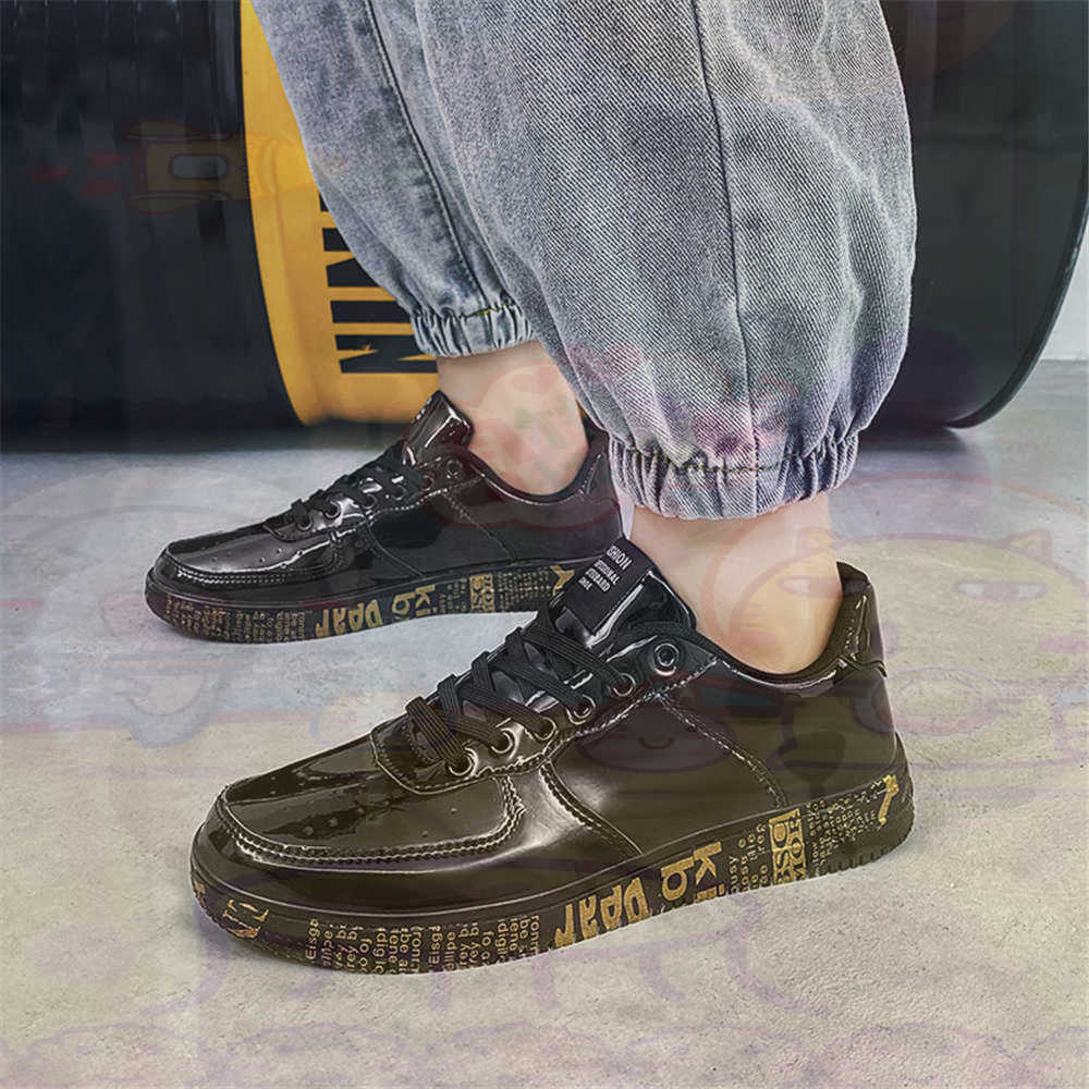 Round Foot Size 45 Sneakers Wh - Tech Accessories Sale recension och pris